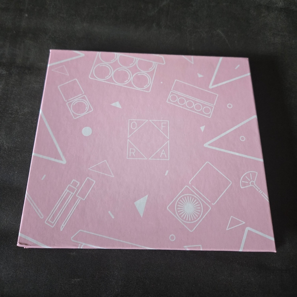 OFRA Mini Mix Palette Blushful - Picture 3 of 5